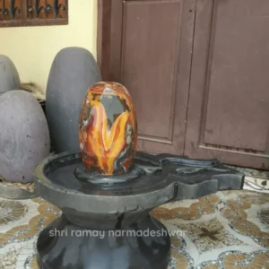 Ramay Narmadeshwar Shivling – Rare Fire-Pattern Shivling with Black Base